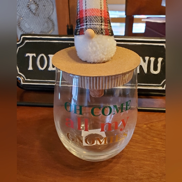 Mud Pie OH Come Gnome Christmas Wine Glass Set 3 - Picture 4 of 8